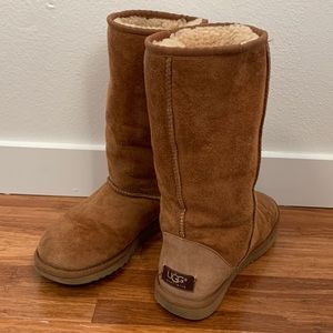 Ugg Boots Classic Tall Chestnut Women’s size 6